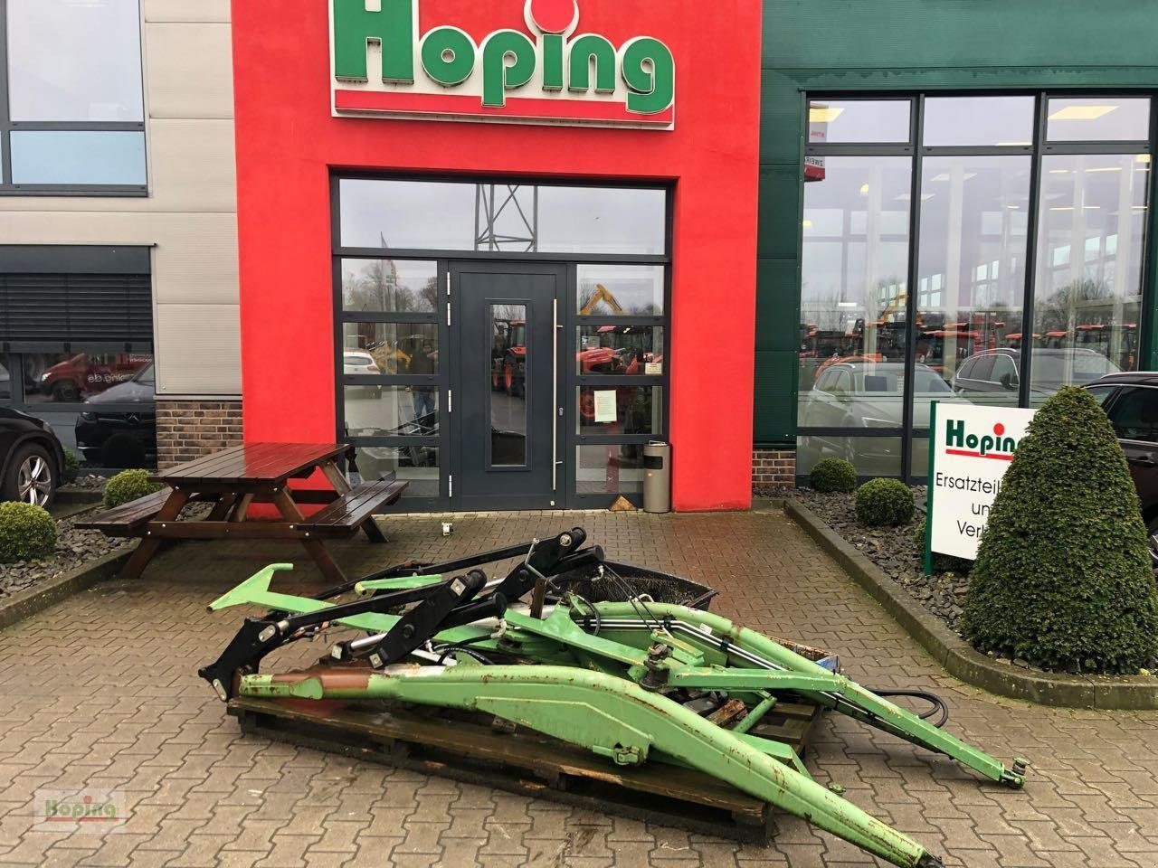 Stoll 2s - Voorlader voor tractor: afbeelding 1 Stoll 2s - Voorlader voor tractor: afbeelding 1