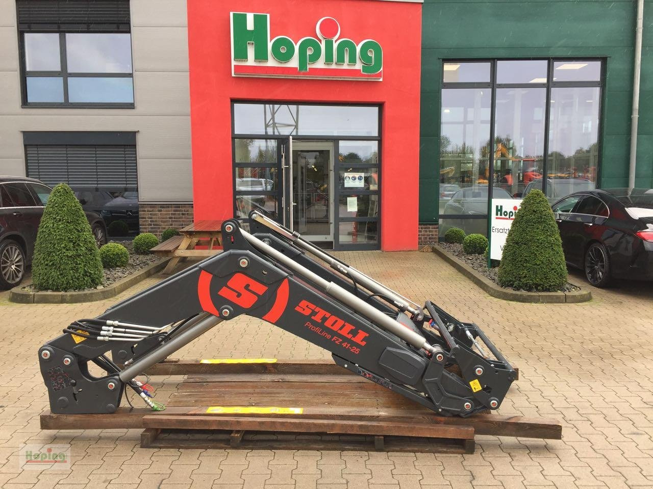 Stoll FZ41-25 - Voorlader voor tractor: afbeelding 1 Stoll FZ41-25 - Voorlader voor tractor: afbeelding 1