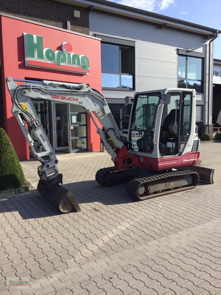 Takeuchi TB 235 - Minigraafmachine: afbeelding 1 Takeuchi TB 235 - Minigraafmachine: afbeelding 1