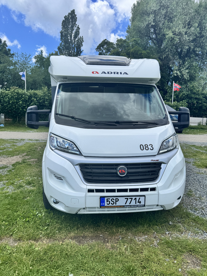 ADRIA Matrix 670 SL - Half integraal camper: afbeelding 2 ADRIA Matrix 670 SL - Half integraal camper: afbeelding 2