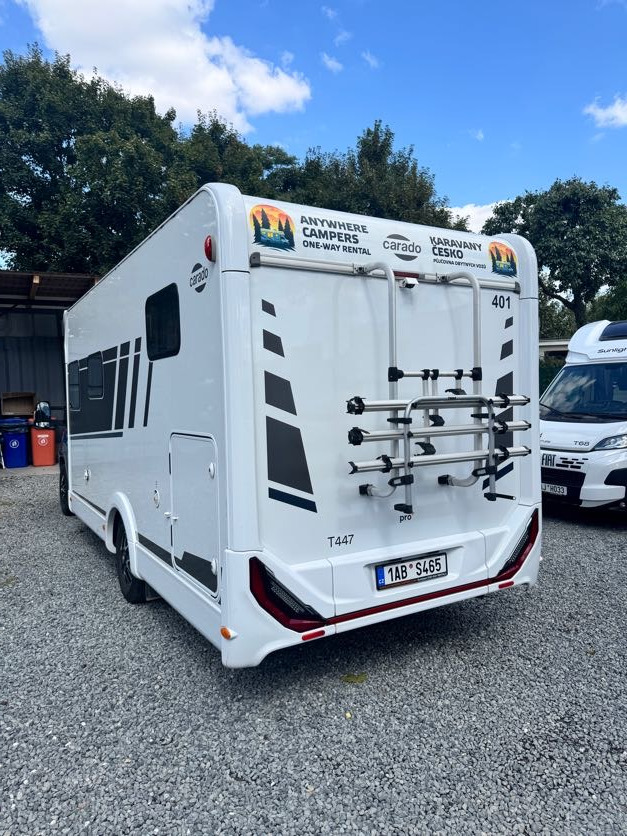 CARADO T447 PRO+ , camera, radio, awning, bike holder, LPG, ALU - Half integraal camper: afbeelding 3 CARADO T447 PRO+ , camera, radio, awning, bike holder, LPG, ALU - Half integraal camper: afbeelding 3
