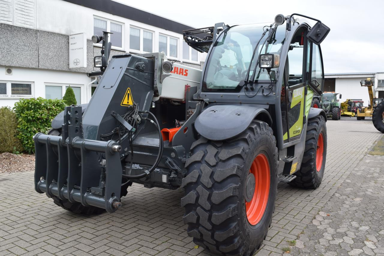 CLAAS SCORPION 7044 - Verreiker: afbeelding 2 CLAAS SCORPION 7044 - Verreiker: afbeelding 2