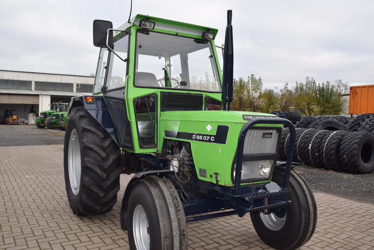 Deutz-Fahr D6507C - Tractor: afbeelding 5 Deutz-Fahr D6507C - Tractor: afbeelding 5