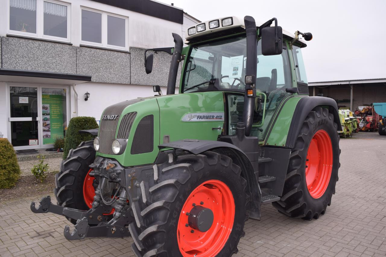 Fendt 412 Vario - Tractor: afbeelding 1 Fendt 412 Vario - Tractor: afbeelding 1
