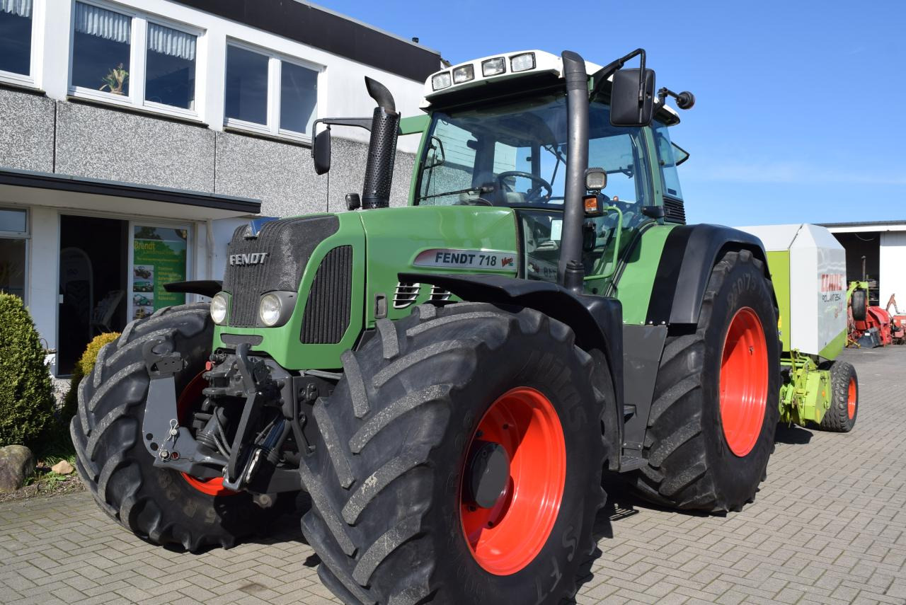 Fendt 718 Vario TMS - Tractor: afbeelding 1 Fendt 718 Vario TMS - Tractor: afbeelding 1