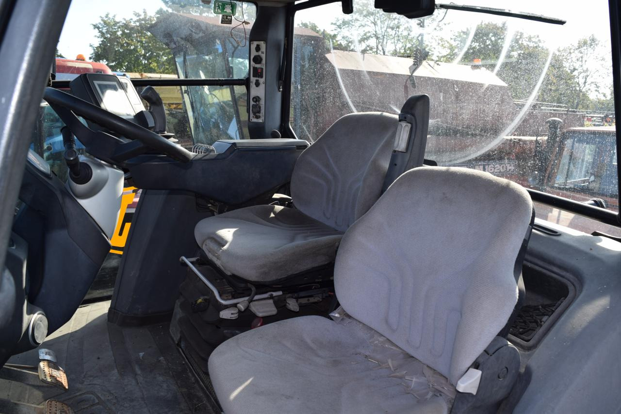 Leasing JCB Fastrac 8250 JCB Fastrac 8250: afbeelding 6