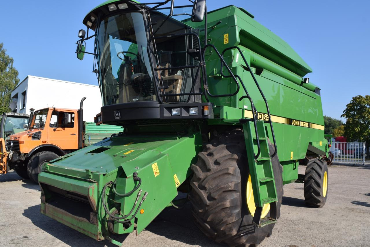 John Deere 2064 - Maaidorser: afbeelding 2 John Deere 2064 - Maaidorser: afbeelding 2