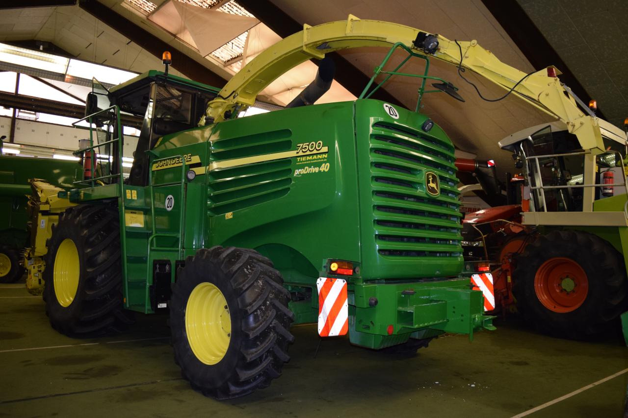 John Deere 7400 - Hakselaar: afbeelding 4 John Deere 7400 - Hakselaar: afbeelding 4
