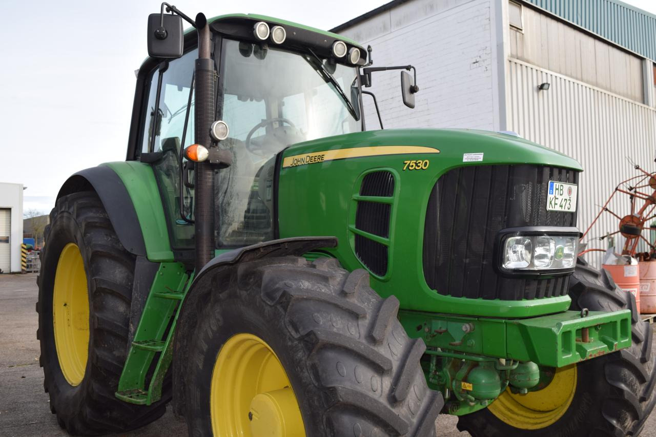 John Deere 7530 Premium - Tractor: afbeelding 3 John Deere 7530 Premium - Tractor: afbeelding 3
