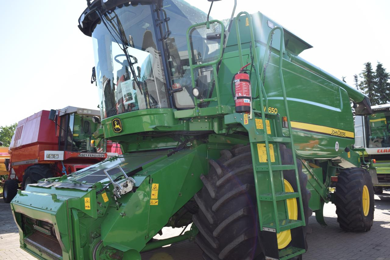 John Deere W 650 - Maaidorser: afbeelding 2 John Deere W 650 - Maaidorser: afbeelding 2