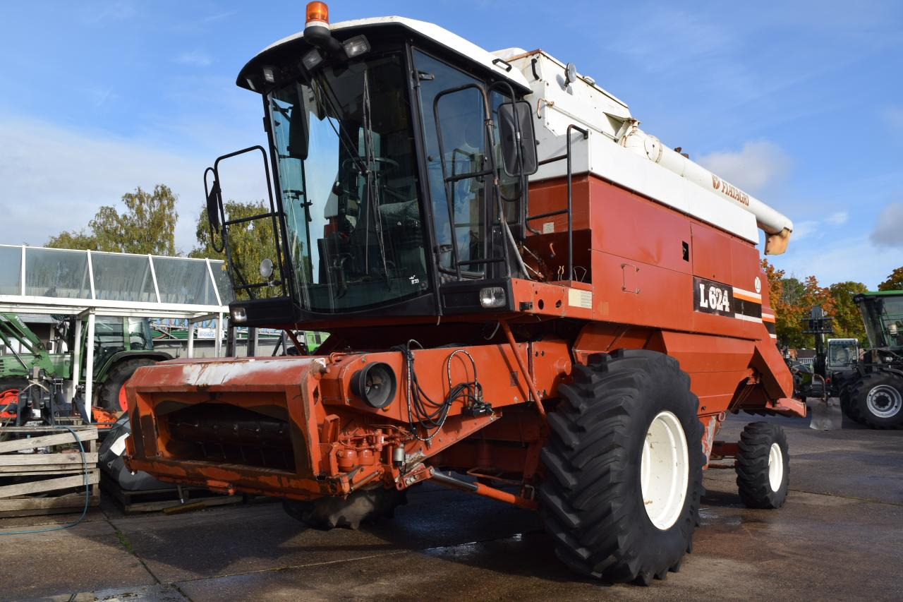 Laverda L624 - Maaidorser: afbeelding 1 Laverda L624 - Maaidorser: afbeelding 1