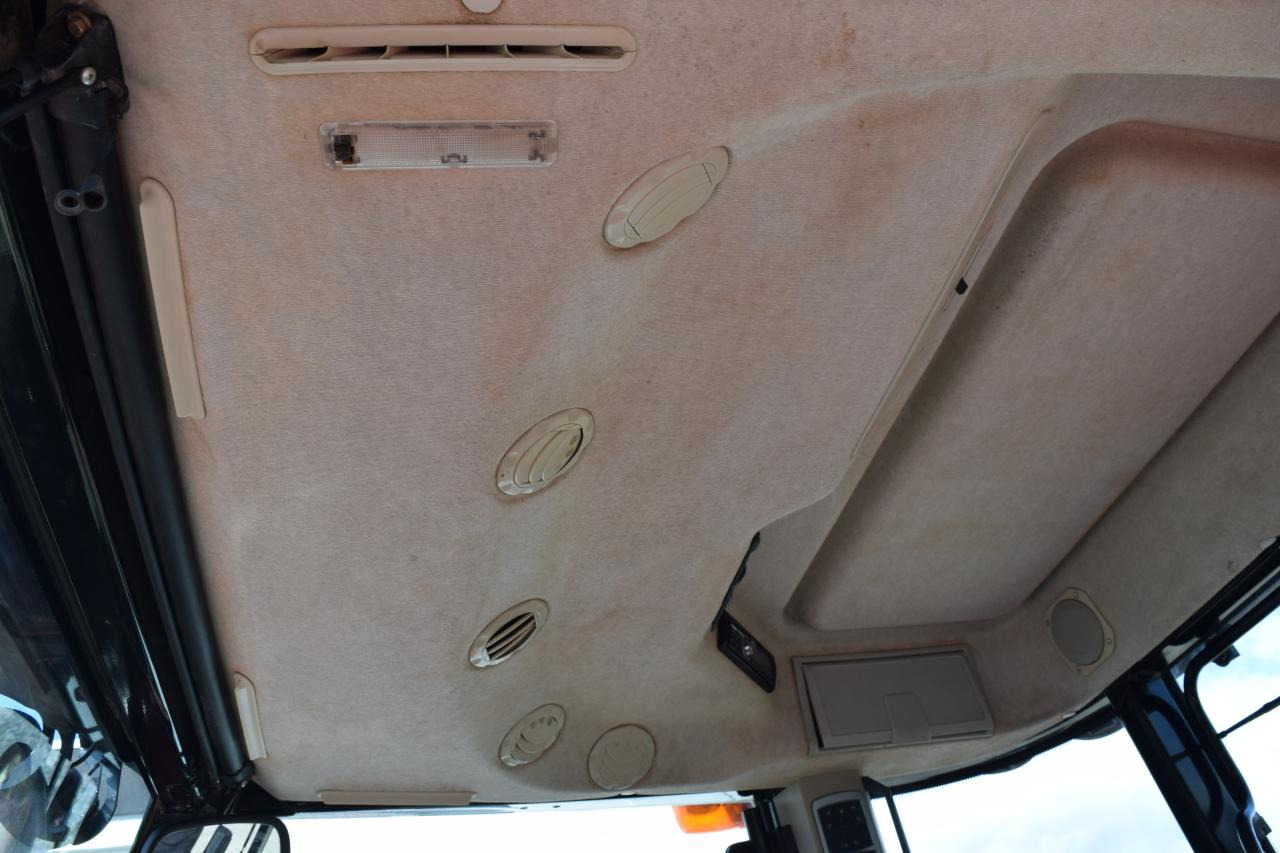 Tractor Massey Ferguson MF 7715 Dyna-6: afbeelding 8 Tractor Massey Ferguson MF 7715 Dyna-6: afbeelding 8