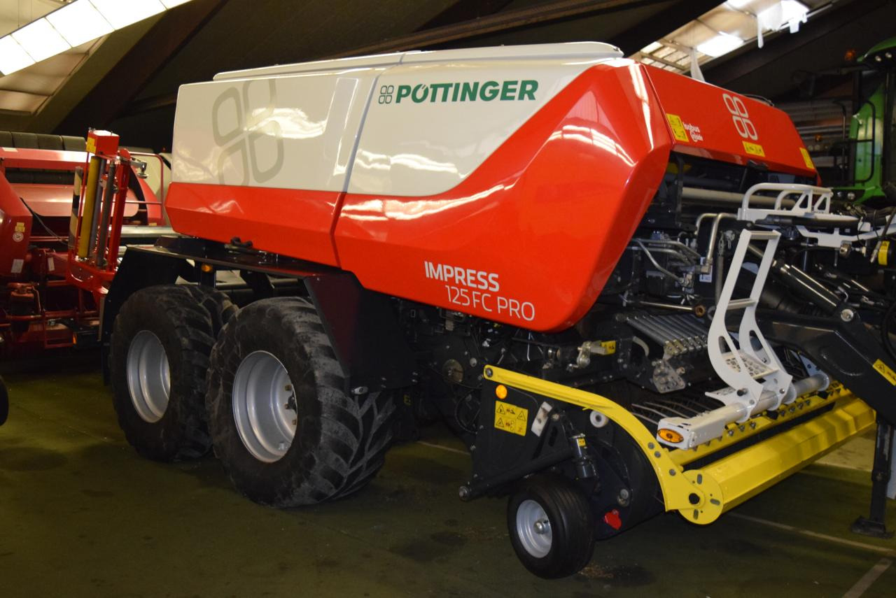 Pöttinger Impress 125 FC Pro *Press-Wickelkombinationen* - Ronde balenpers: afbeelding 1 Pöttinger Impress 125 FC Pro *Press-Wickelkombinationen* - Ronde balenpers: afbeelding 1