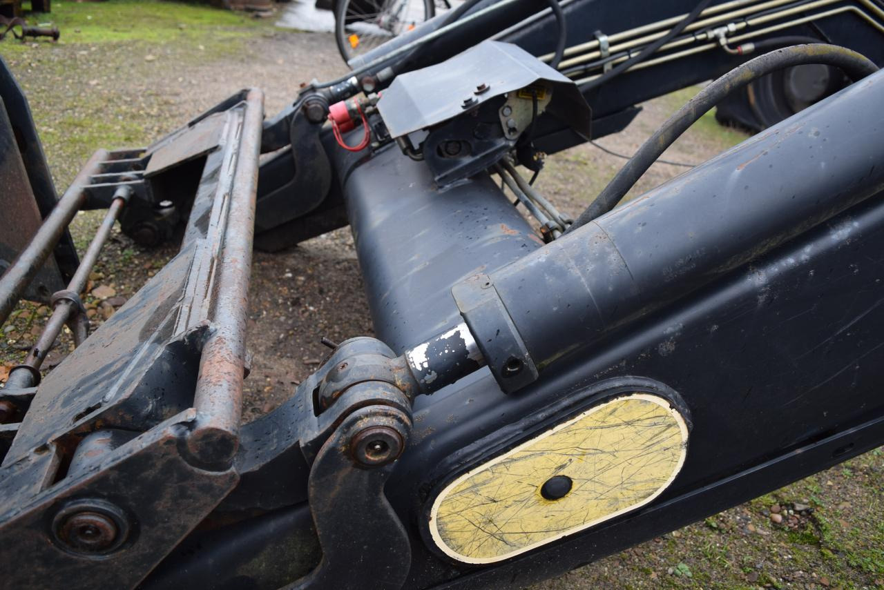 Stoll Robust F71 - Voorlader voor tractor: afbeelding 4 Stoll Robust F71 - Voorlader voor tractor: afbeelding 4