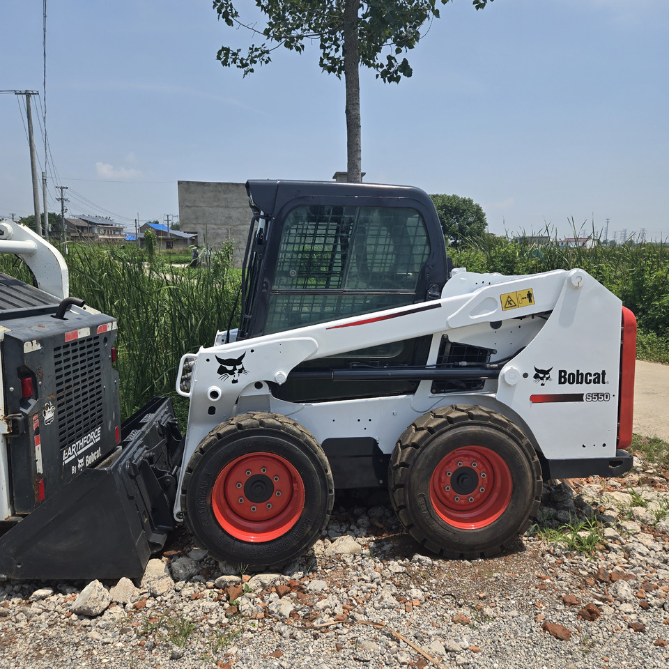 BOBCAT S550 - Schranklader: afbeelding 1 BOBCAT S550 - Schranklader: afbeelding 1