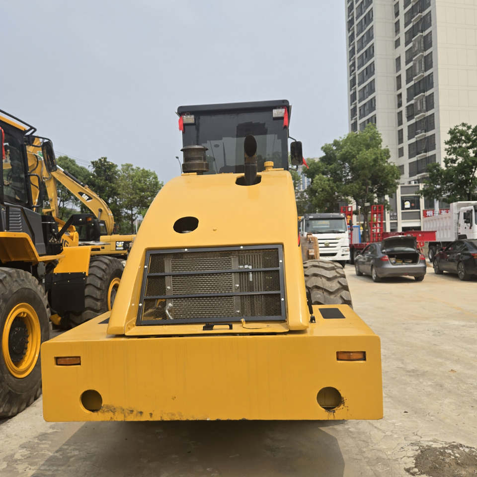 CAT CS683E - Schapenpootwals/ Grondverdichter: afbeelding 5 CAT CS683E - Schapenpootwals/ Grondverdichter: afbeelding 5