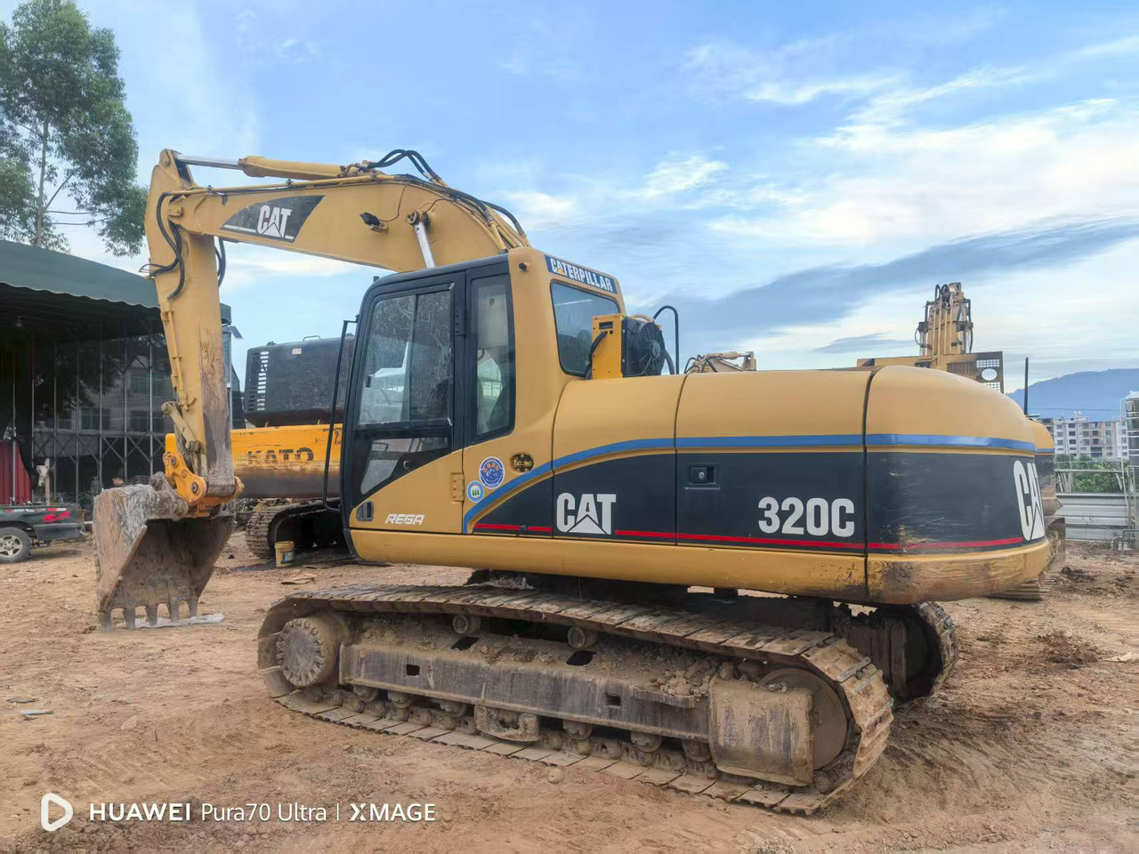 CATERPILLAR 320C - Rupsgraafmachine: afbeelding 1 CATERPILLAR 320C - Rupsgraafmachine: afbeelding 1