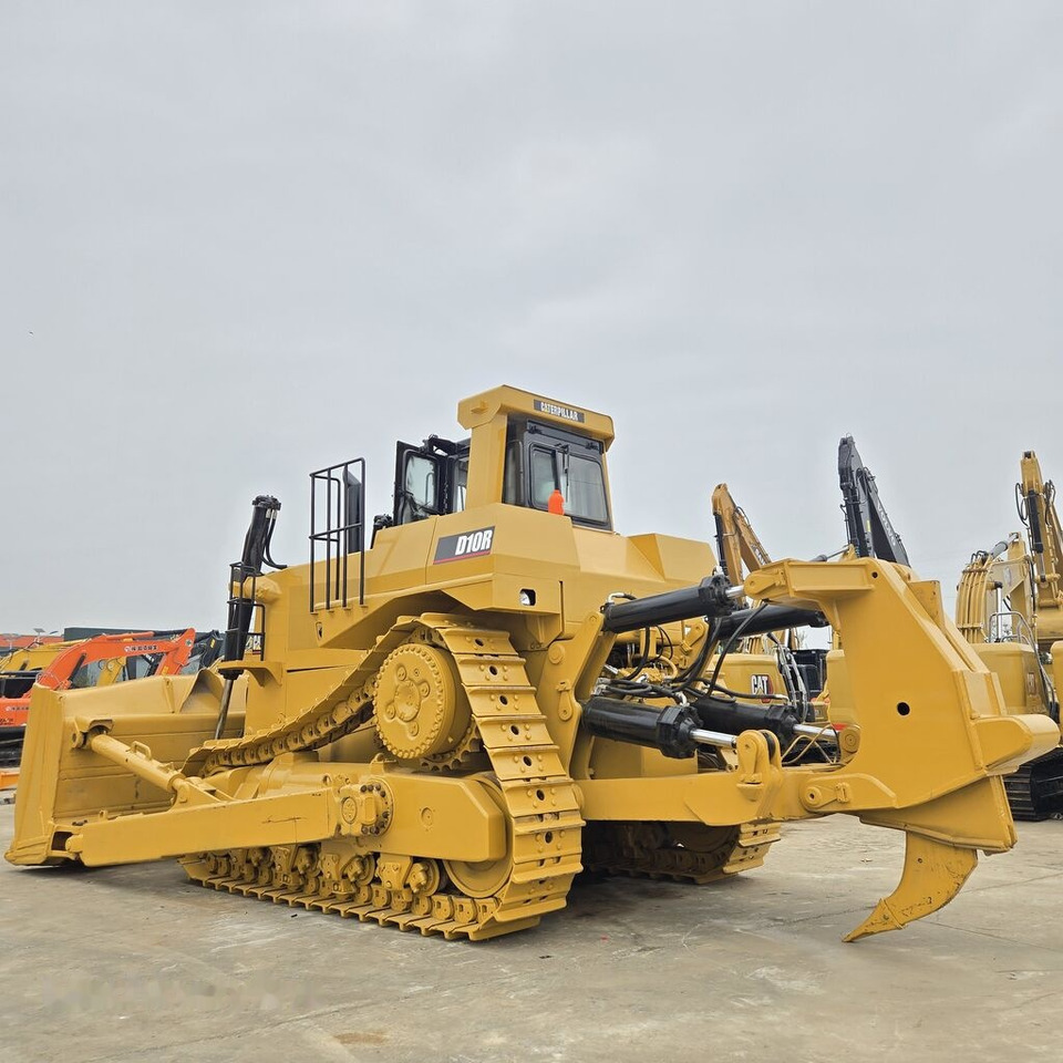 Caterpillar D10R - Bulldozer: afbeelding 1 Caterpillar D10R - Bulldozer: afbeelding 1