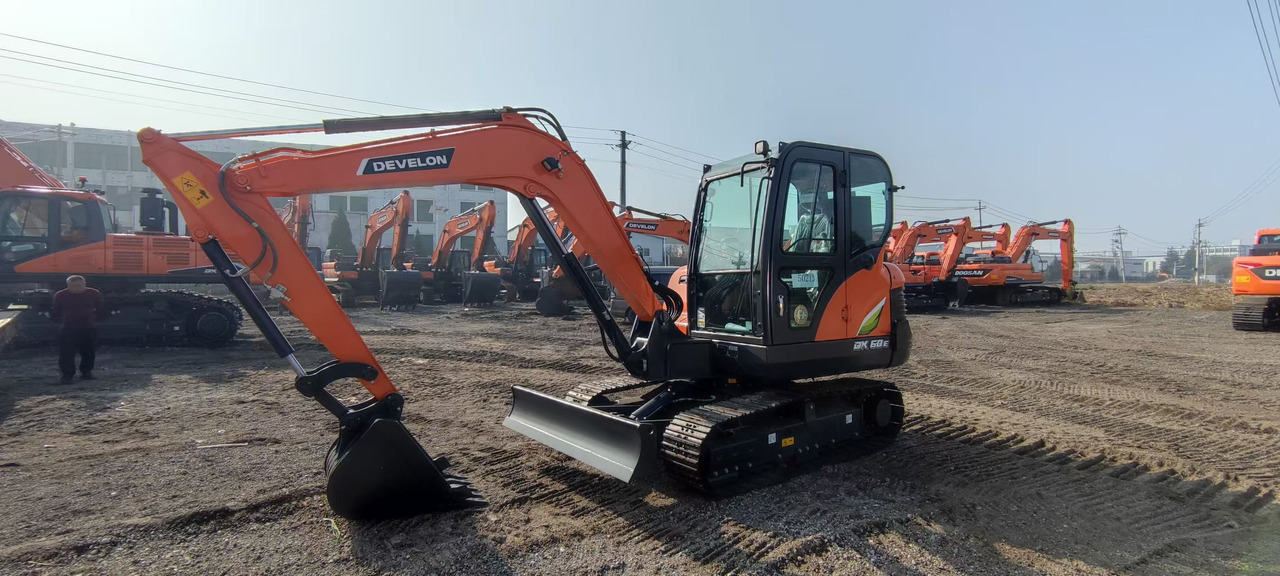 DOOSAN DX60E - Minigraafmachine: afbeelding 2 DOOSAN DX60E - Minigraafmachine: afbeelding 2