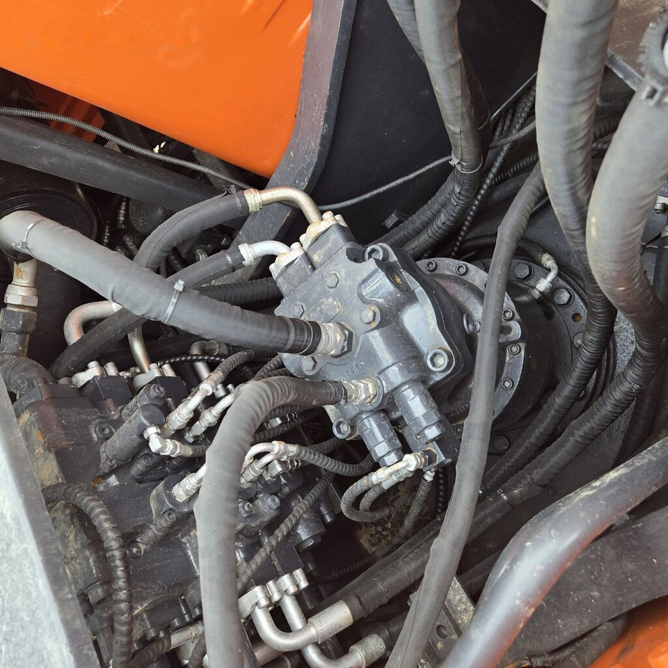 Rupsgraafmachine Doosan DX225LC: afbeelding 9