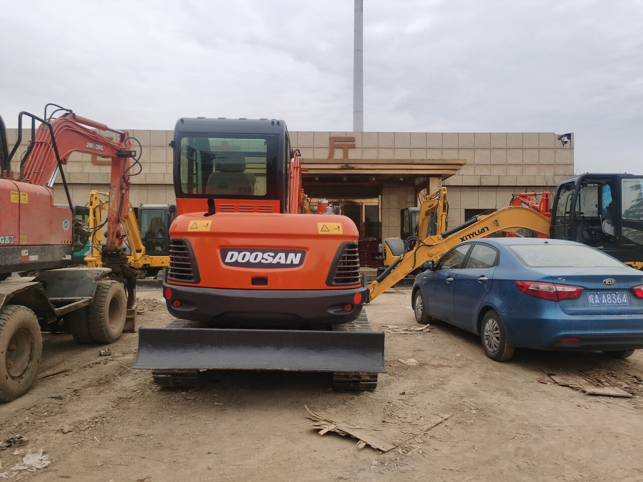 Doosan DX60 - Minigraafmachine: afbeelding 4 Doosan DX60 - Minigraafmachine: afbeelding 4