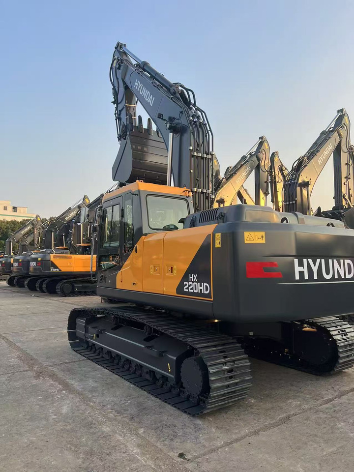 HYUNDAI HX220HD - Rupsgraafmachine: afbeelding 1 HYUNDAI HX220HD - Rupsgraafmachine: afbeelding 1