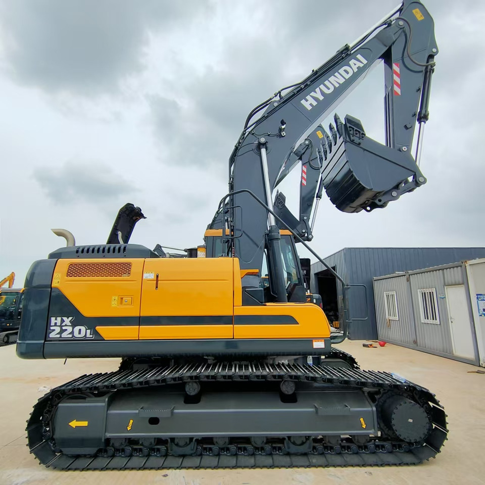 HYUNDAI HX220L - Rupsgraafmachine: afbeelding 1 HYUNDAI HX220L - Rupsgraafmachine: afbeelding 1