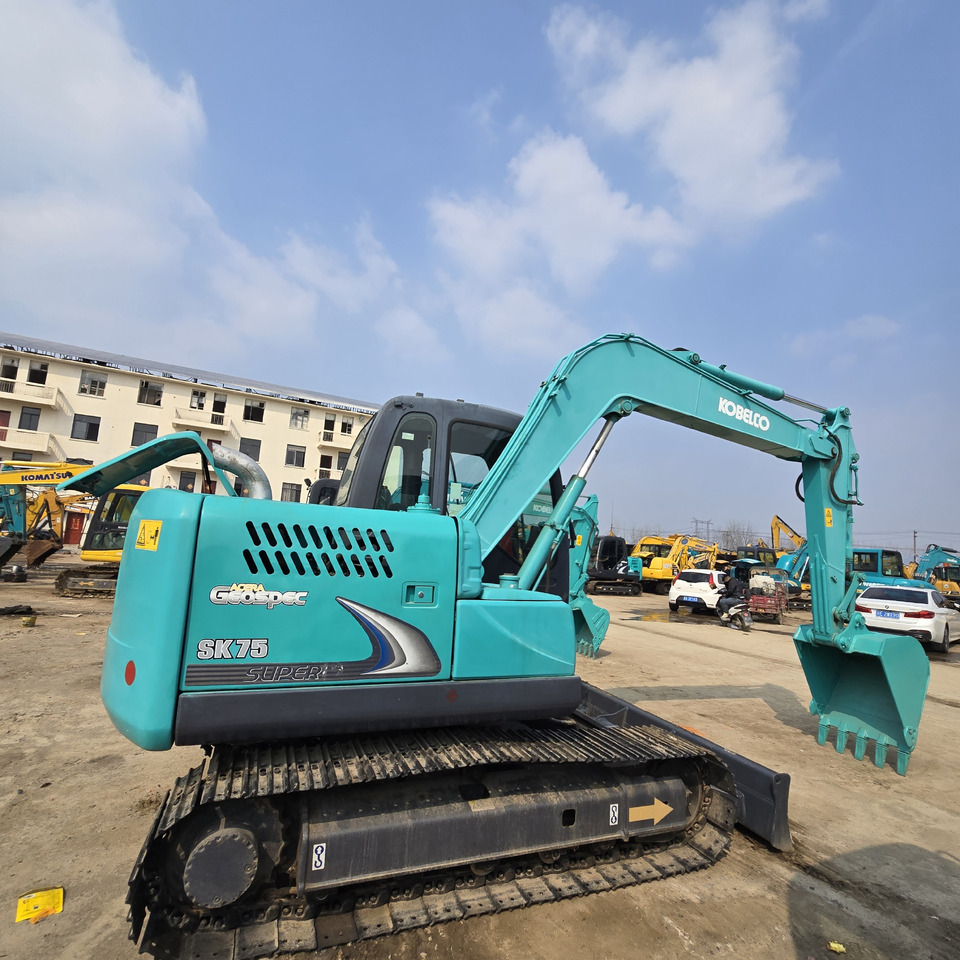 Kobelco SK75-8 - Minigraafmachine: afbeelding 1 Kobelco SK75-8 - Minigraafmachine: afbeelding 1