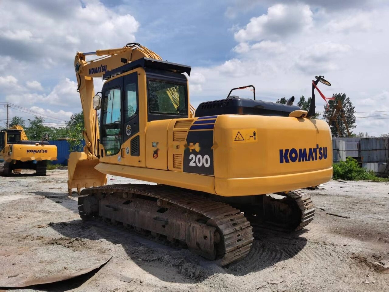 Komatsu PC200 - Rupsgraafmachine: afbeelding 2 Komatsu PC200 - Rupsgraafmachine: afbeelding 2