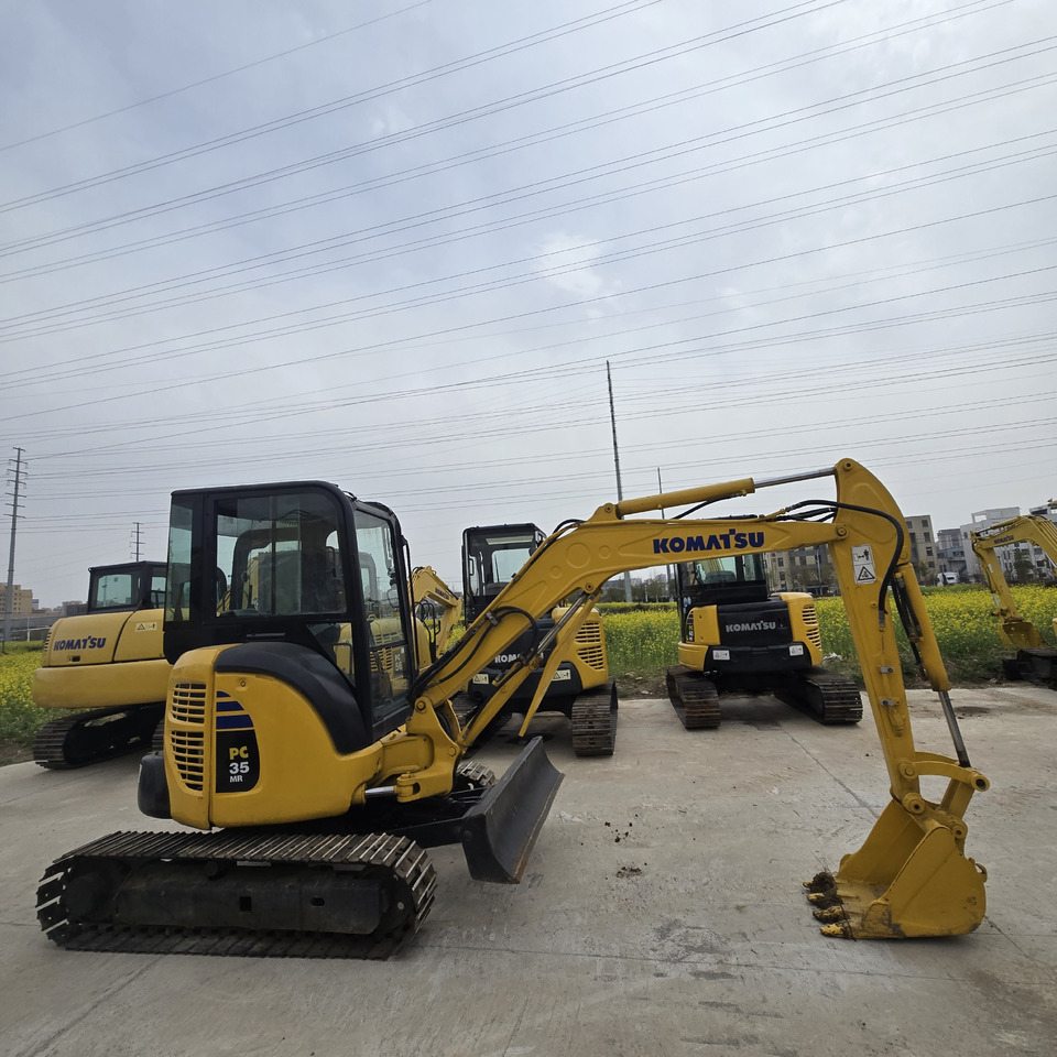 Komatsu PC35MR - Minigraafmachine: afbeelding 1 Komatsu PC35MR - Minigraafmachine: afbeelding 1