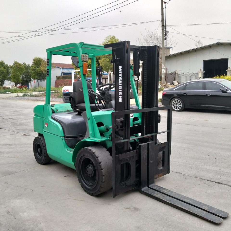 Mitsubishi FD30 - Diesel heftruck: afbeelding 4 Mitsubishi FD30 - Diesel heftruck: afbeelding 4