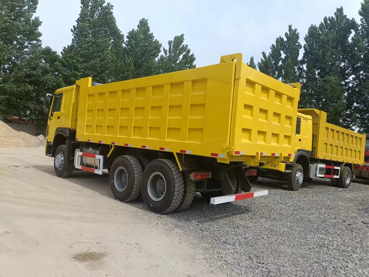 Kipper vrachtwagen SINOTRUK HOWO: afbeelding 7 Kipper vrachtwagen SINOTRUK HOWO: afbeelding 7