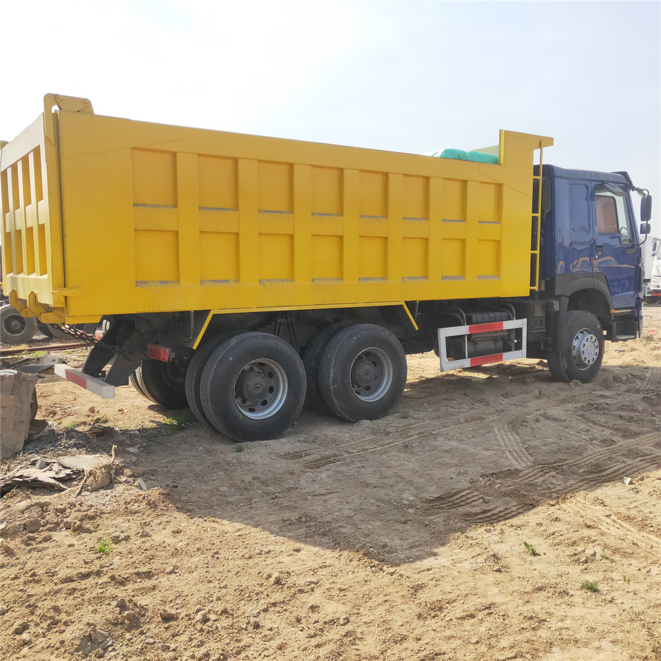 SINOTRUK HOWO - Kipper vrachtwagen: afbeelding 2 SINOTRUK HOWO - Kipper vrachtwagen: afbeelding 2