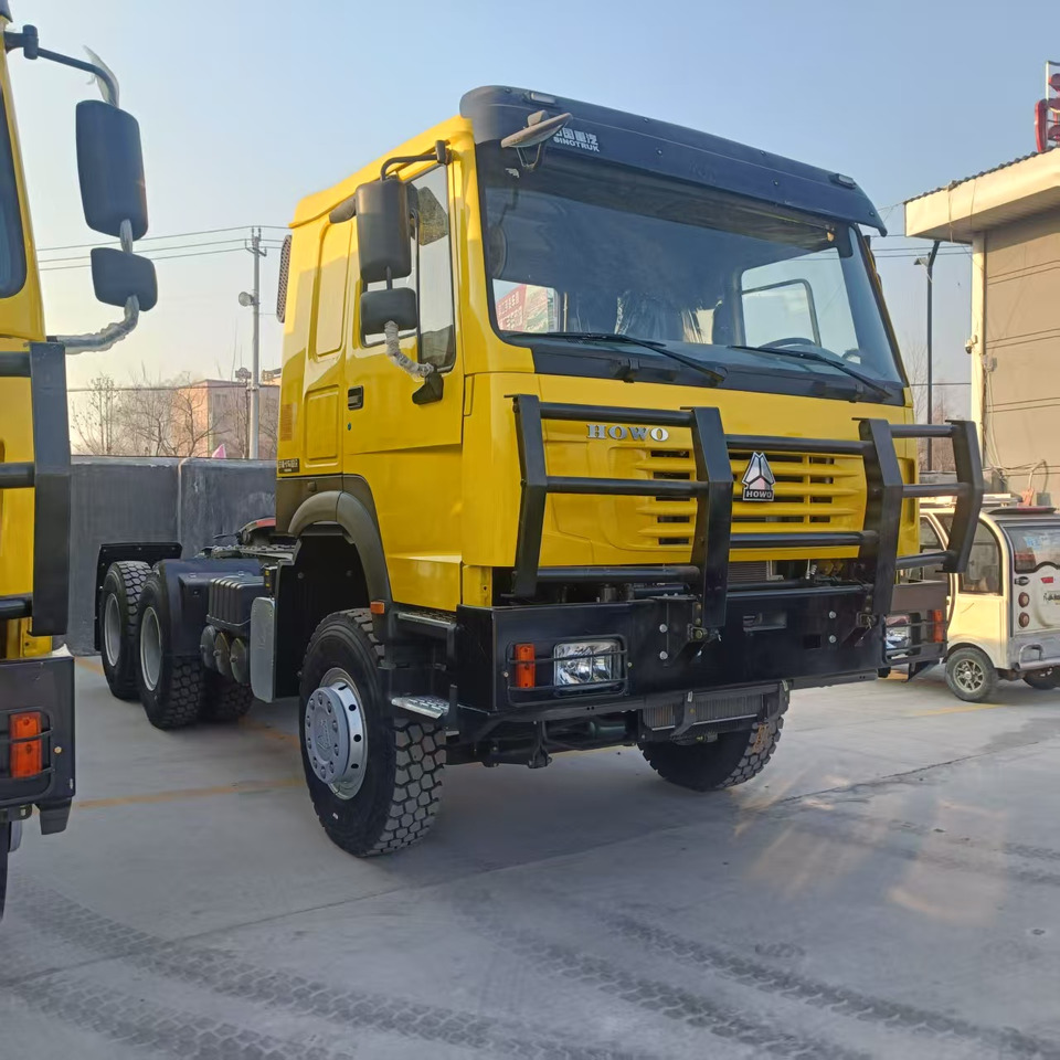 SINOTRUK HOWO 430 - Trekker: afbeelding 1 SINOTRUK HOWO 430 - Trekker: afbeelding 1