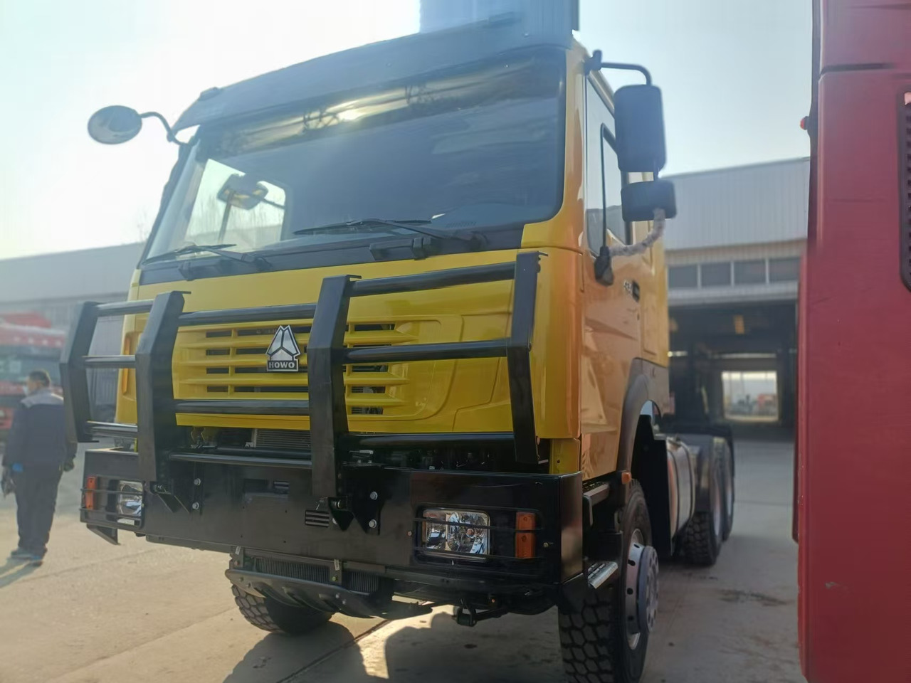 SINOTRUK HOWO 430 - Trekker: afbeelding 3 SINOTRUK HOWO 430 - Trekker: afbeelding 3