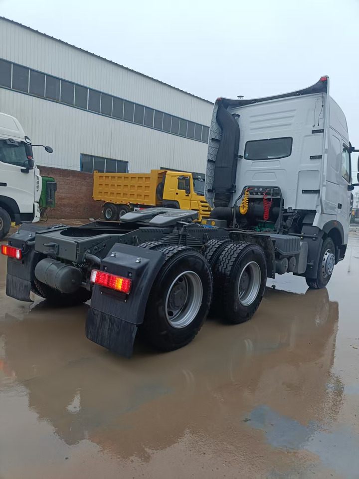 SINOTRUK HOWO A7 - Trekker: afbeelding 3 SINOTRUK HOWO A7 - Trekker: afbeelding 3