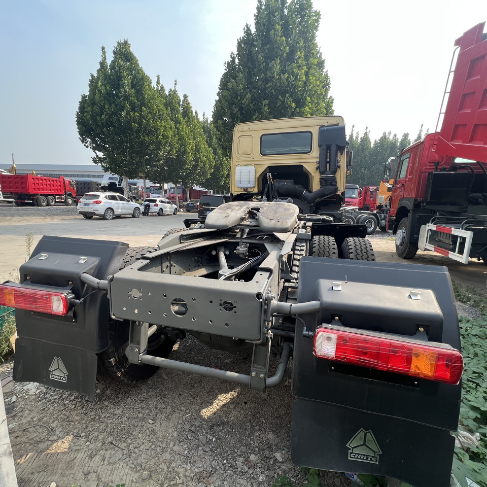 SINOTRUK HOWO - Trekker: afbeelding 4 SINOTRUK HOWO - Trekker: afbeelding 4
