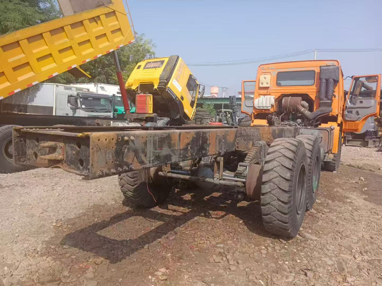 SINOTRUK HOWO - Trekker: afbeelding 5 SINOTRUK HOWO - Trekker: afbeelding 5