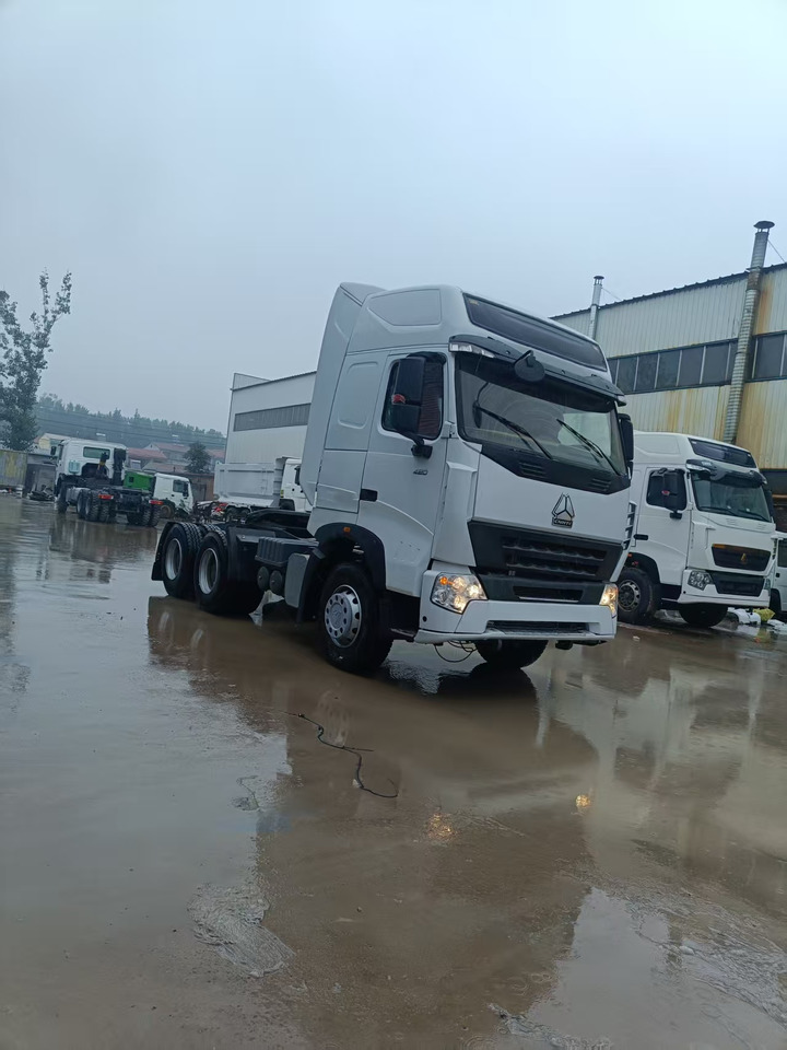 SINOTRUK HOWO - Trekker: afbeelding 1 SINOTRUK HOWO - Trekker: afbeelding 1