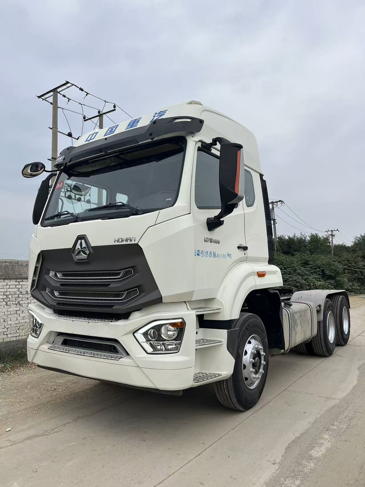 SINOTRUK Haohan - Trekker: afbeelding 1 SINOTRUK Haohan - Trekker: afbeelding 1