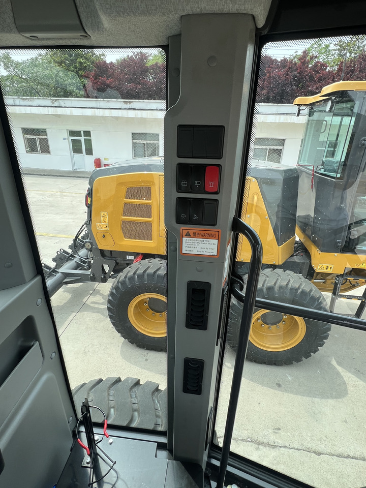 XCMG GR215 - Grader: afbeelding 2 XCMG GR215 - Grader: afbeelding 2