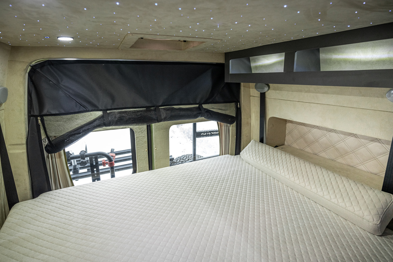 Mercedes-Benz Sprinter - Buscamper: afbeelding 3 Mercedes-Benz Sprinter - Buscamper: afbeelding 3