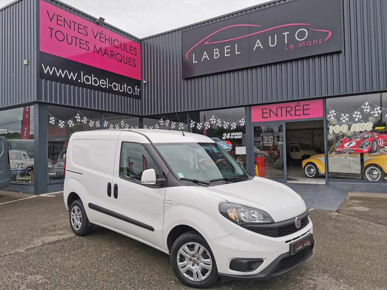 Fiat Doblo Cargo 1.3 MULTIJET 95CH PACK PRO NAV E6D - Andere machine: afbeelding 1 Fiat Doblo Cargo 1.3 MULTIJET 95CH PACK PRO NAV E6D - Andere machine: afbeelding 1