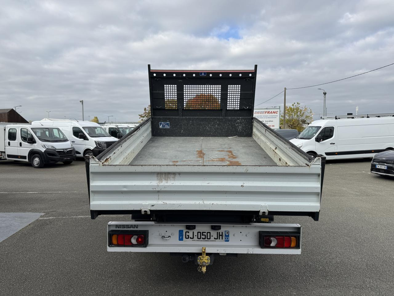 NISSAN Interstar Acenta 3.5t L3H1 2.3 dCi TT 165 - S/S II 2021 TRANSPORTS SPECIFIQUES Benne Scattolini + c - Andere machine: afbeelding 4 NISSAN Interstar Acenta 3.5t L3H1 2.3 dCi TT 165 - S/S II 2021 TRANSPORTS SPECIFIQUES Benne Scattolini + c - Andere machine: afbeelding 4
