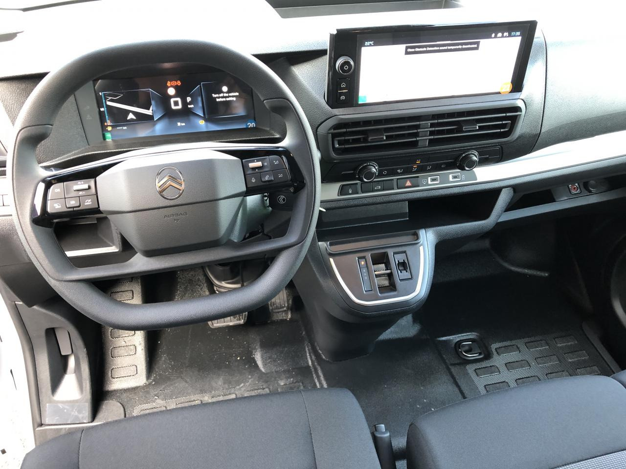 CITROEN Jumpy M 2.0 BlueHDi - 145 S&S - BV EAT8 III FOURGON . PHASE 2 - Gesloten bestelwagen: afbeelding 4 CITROEN Jumpy M 2.0 BlueHDi - 145 S&S - BV EAT8 III FOURGON . PHASE 2 - Gesloten bestelwagen: afbeelding 4