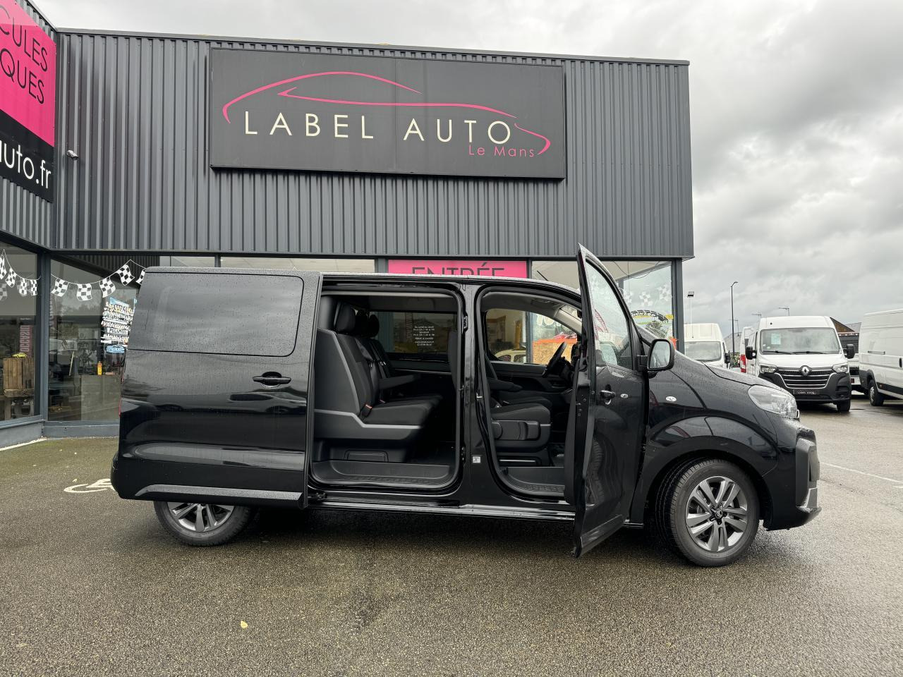 Citroen Jumpy M 2.0 BLUEHDI 180CH S&S CABINE APPROFONDIE FIXE EAT8 - Bestelwagen met dubbele cabine: afbeelding 1 Citroen Jumpy M 2.0 BLUEHDI 180CH S&S CABINE APPROFONDIE FIXE EAT8 - Bestelwagen met dubbele cabine: afbeelding 1