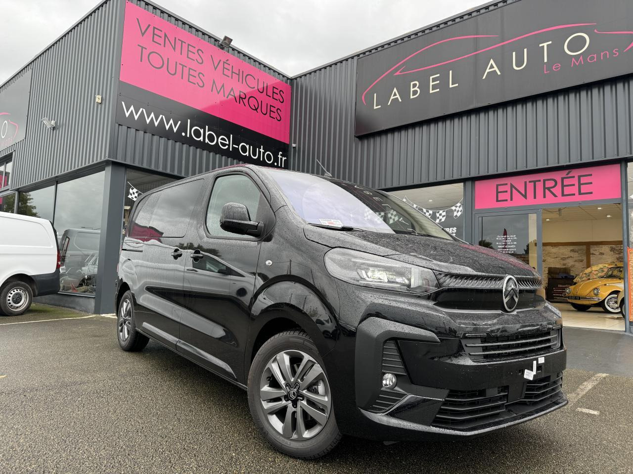 Citroen Jumpy M 2.0 BLUEHDI 180CH S&S CABINE APPROFONDIE FIXE EAT8 - Bestelwagen met dubbele cabine: afbeelding 4 Citroen Jumpy M 2.0 BLUEHDI 180CH S&S CABINE APPROFONDIE FIXE EAT8 - Bestelwagen met dubbele cabine: afbeelding 4