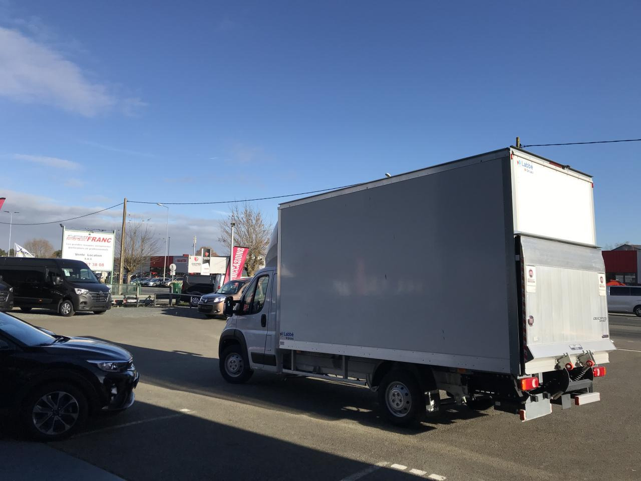 FIAT DUCATO 3T5 CAISSE + HAYON 2.3 MJT 140CH PRO LOUNGE - Bestelwagen gesloten laadbak: afbeelding 5 FIAT DUCATO 3T5 CAISSE + HAYON 2.3 MJT 140CH PRO LOUNGE - Bestelwagen gesloten laadbak: afbeelding 5