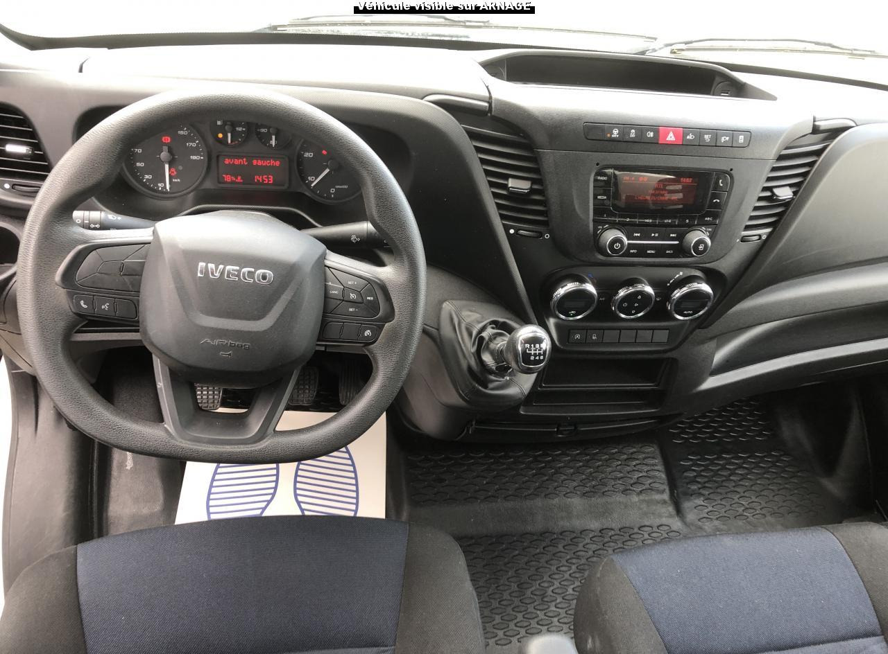 IVECO Daily 35 C 16H3.0 (Quad-Leaf) CHASSIS CABINE 2014 35C/35S Chassis cabine 35 C Epmt.3.75 PHASE 4 - Kipper bestelwagen: afbeelding 4 IVECO Daily 35 C 16H3.0 (Quad-Leaf) CHASSIS CABINE 2014 35C/35S Chassis cabine 35 C Epmt.3.75 PHASE 4 - Kipper bestelwagen: afbeelding 4