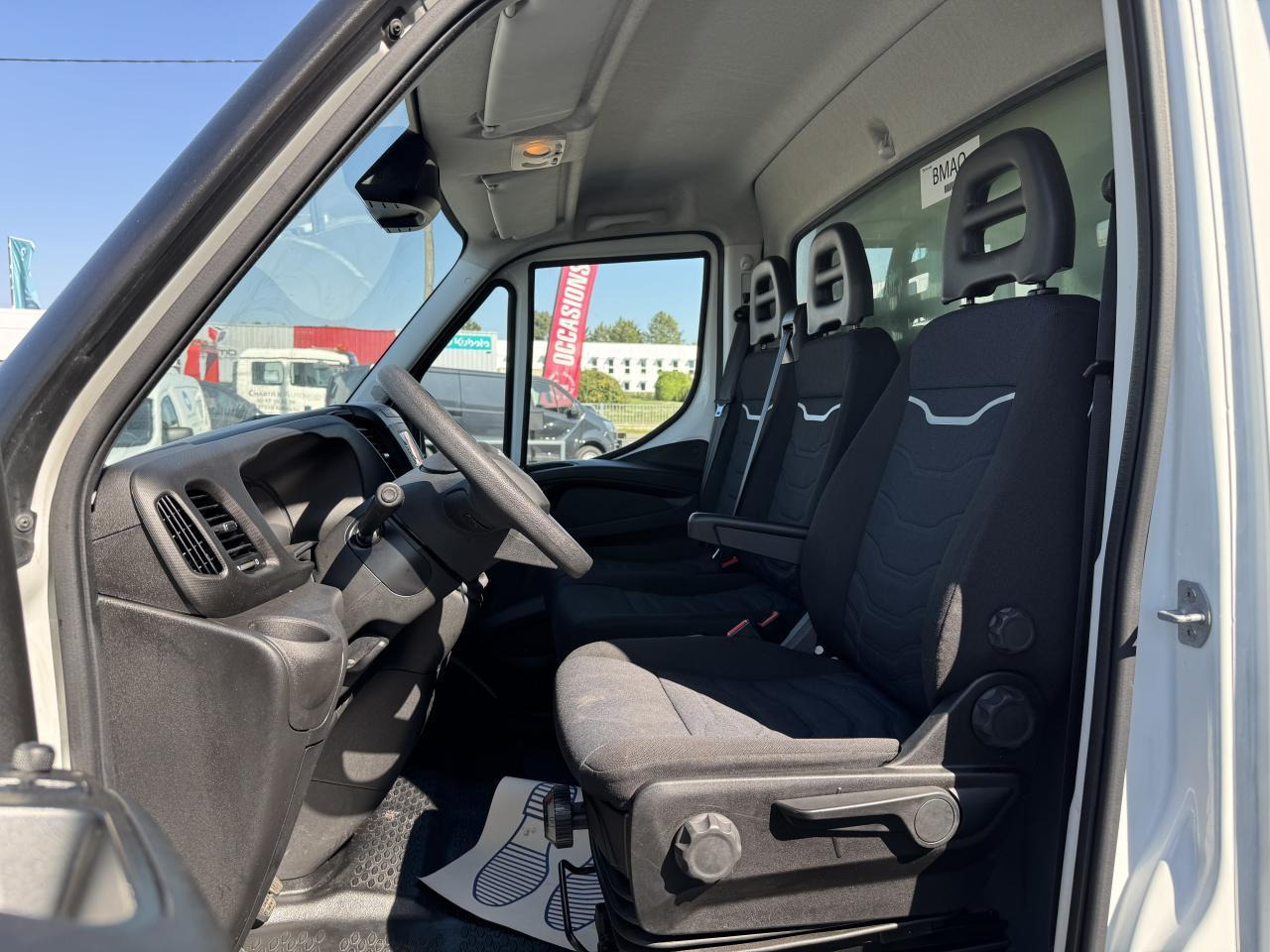Iveco Daily 35 C 16 CAISSE HAYON 20M3 - Bestelwagen gesloten laadbak: afbeelding 5 Iveco Daily 35 C 16 CAISSE HAYON 20M3 - Bestelwagen gesloten laadbak: afbeelding 5